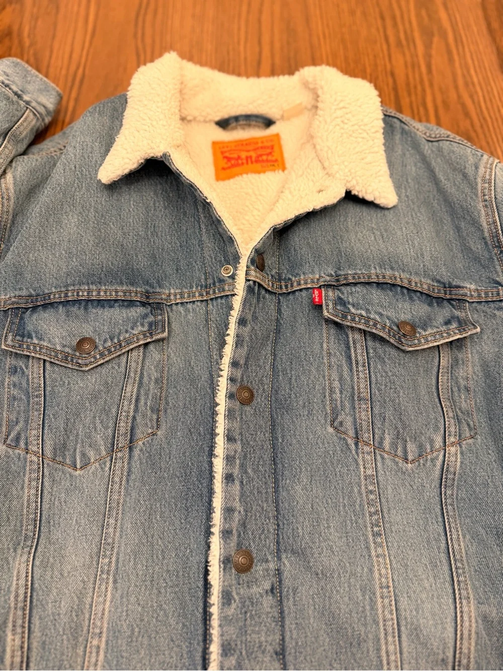 Levi's Men's Light Blue Sherpa-Lined Denim Jacket